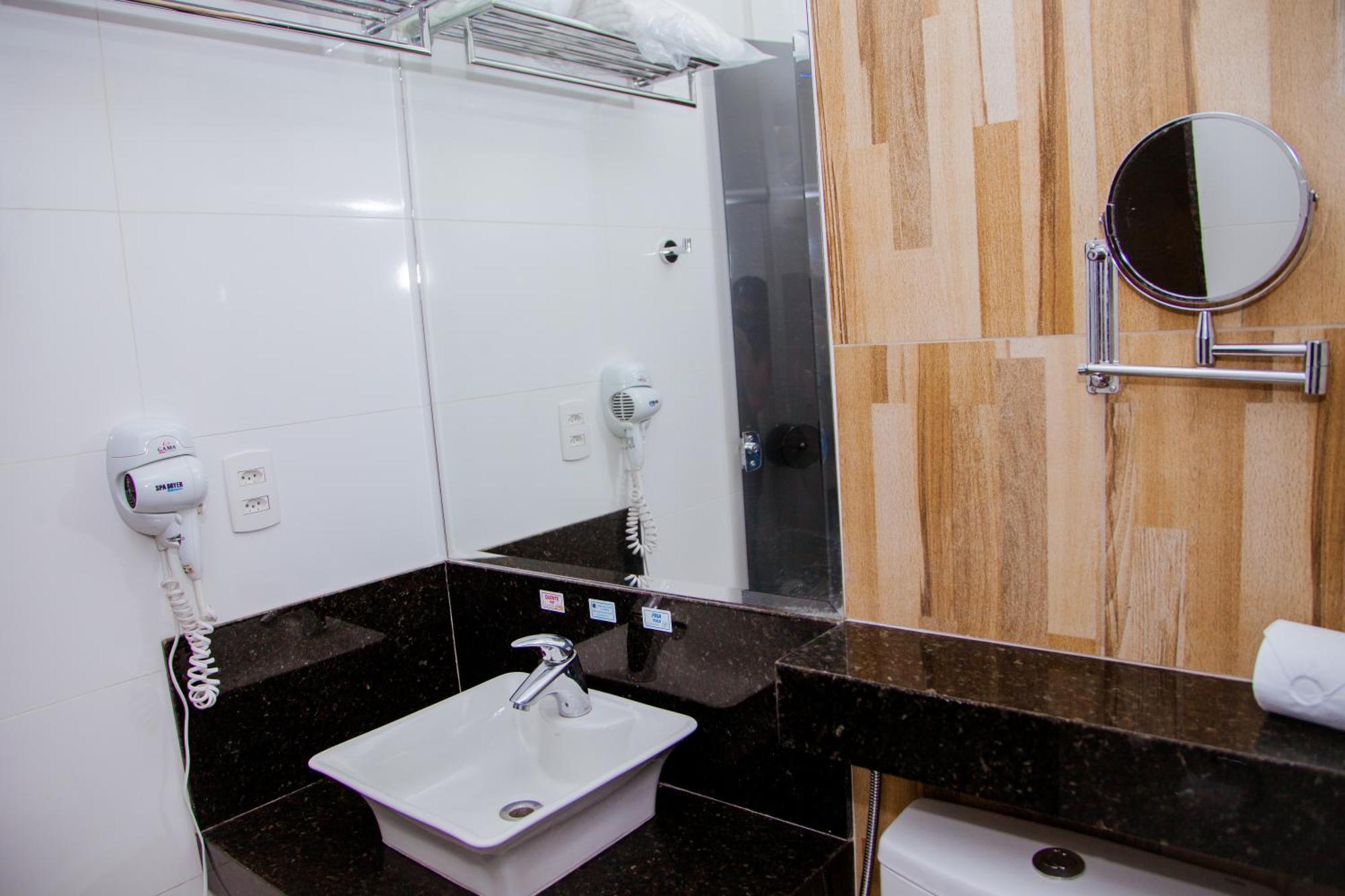 Grande Hotel Ipatinga Esterno foto